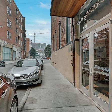 Frontdesk I Carriage Wheel Lofts Apts Philadelphia Appartamento Esterno foto