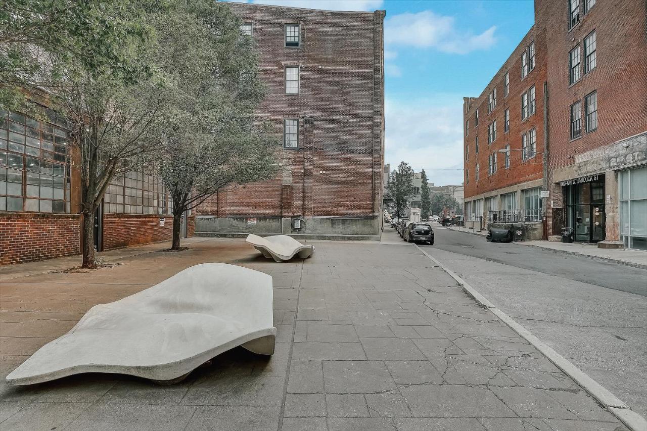 Frontdesk I Carriage Wheel Lofts Apts Philadelphia Appartamento Esterno foto