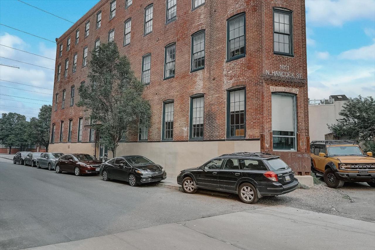 Frontdesk I Carriage Wheel Lofts Apts Philadelphia Appartamento Esterno foto